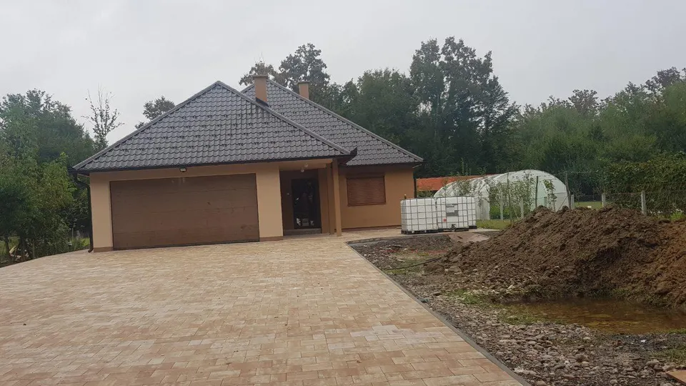 Montažna kuća Montažna kuća 203, 203 m², Montažne kuće Berić