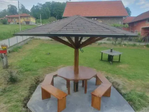 Montažna kuća Brvnara po meri, 40 m², Brvnare Đoković