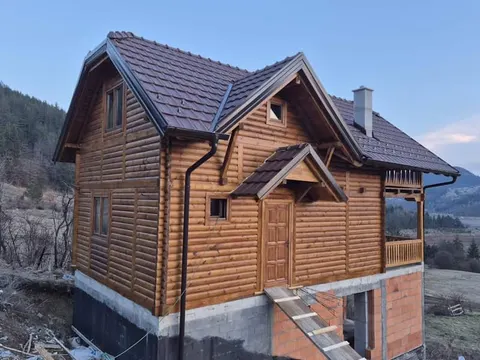 Montažna kuća Brvnara po meri, 40 m², Brvnare Đoković