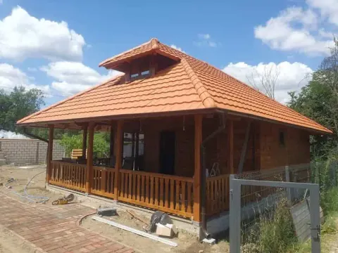 Montažna kuća Brvnara po meri, 40 m², Brvnare Đoković