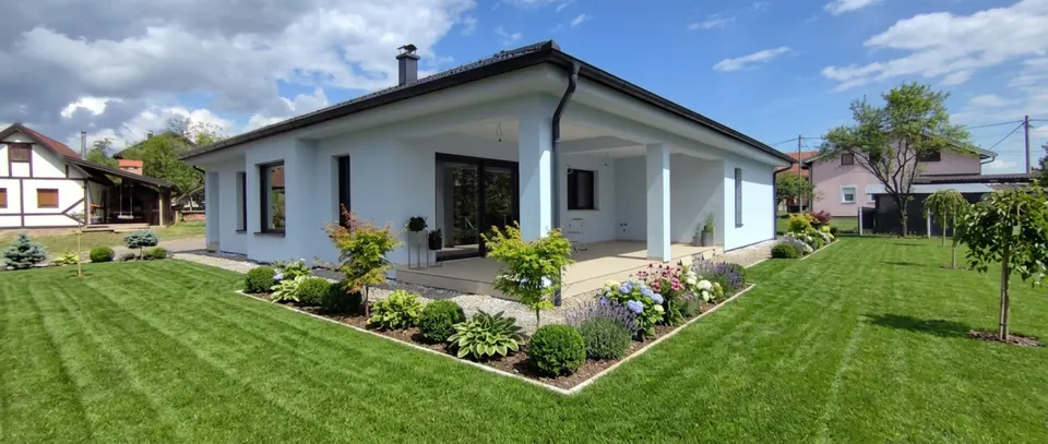 Montažna kuća Individualni projekti, 120 m², Chasma