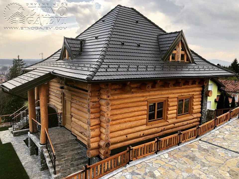 Montažne kuće Etno Gajevi (Etno-Drvo Užice), Sevojno