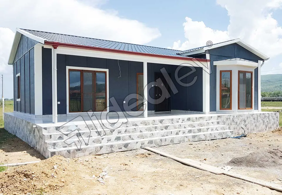 Montažna kuća Супер Кампања 98 м2 3+1 Монтажна Куќа, 98 m², Prefabrik Evim (Мојата монтажна куќа)