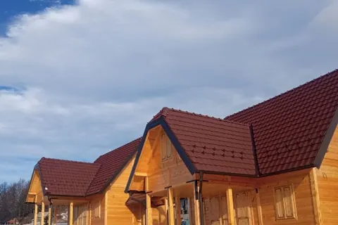 Montažna kuća Drvena kuća / brvnara po meri, 60 m², SZR GOD